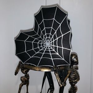 Heart Shape Spider Web Halloween Purse